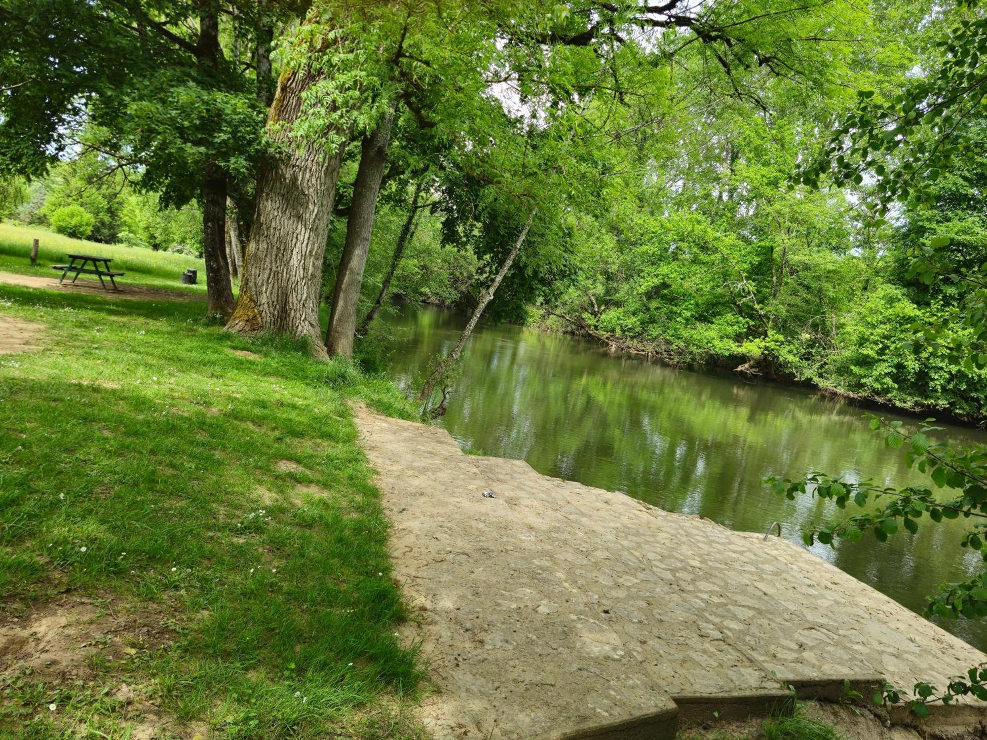 Villa Weckerlin à Sarliac-sur-l'Isle Extérieur photo